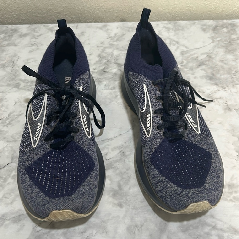 BROOKS MENS ATHLETIC SHOES LEVITATE 5 LACE UP NAVY Sz 11 - Picture 3 of 12